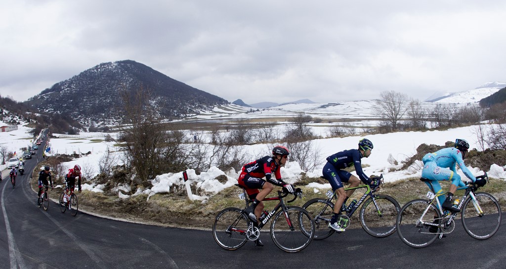 Un momento della quinta tappa della gara ciclistica Tirreno Adriatico da Esanatoglia (MC) al Terminillo (RI), 15 marzo 2015. ANSA/CLAUDIO PERI